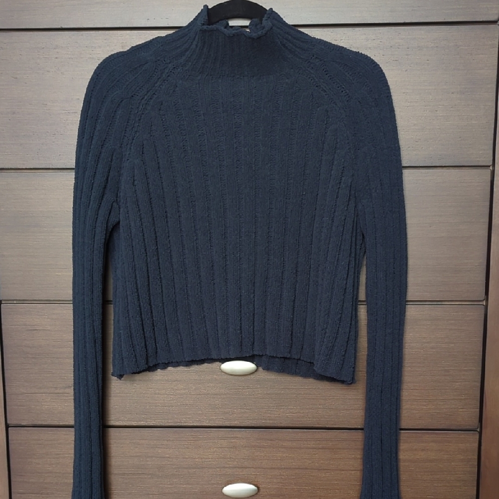 Super Soft Black Ribbed Cropped Mock Neck Sweater